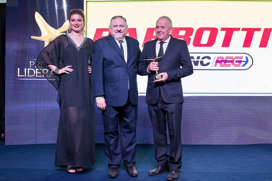Barbotti GNC recibe la distinción Premios Liderazgo
